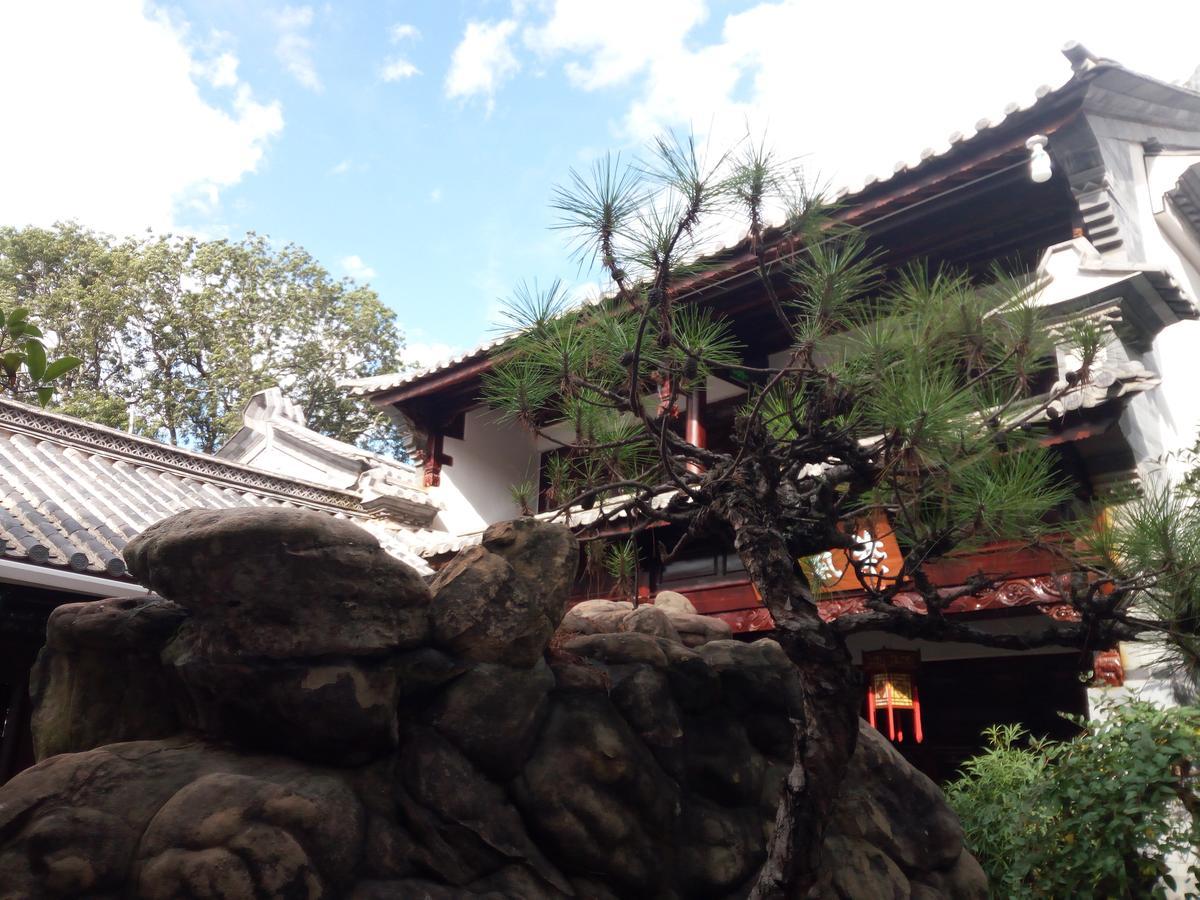 Shaxi Aoding Courtyard Bed & Breakfast Jianchuan Bagian luar foto