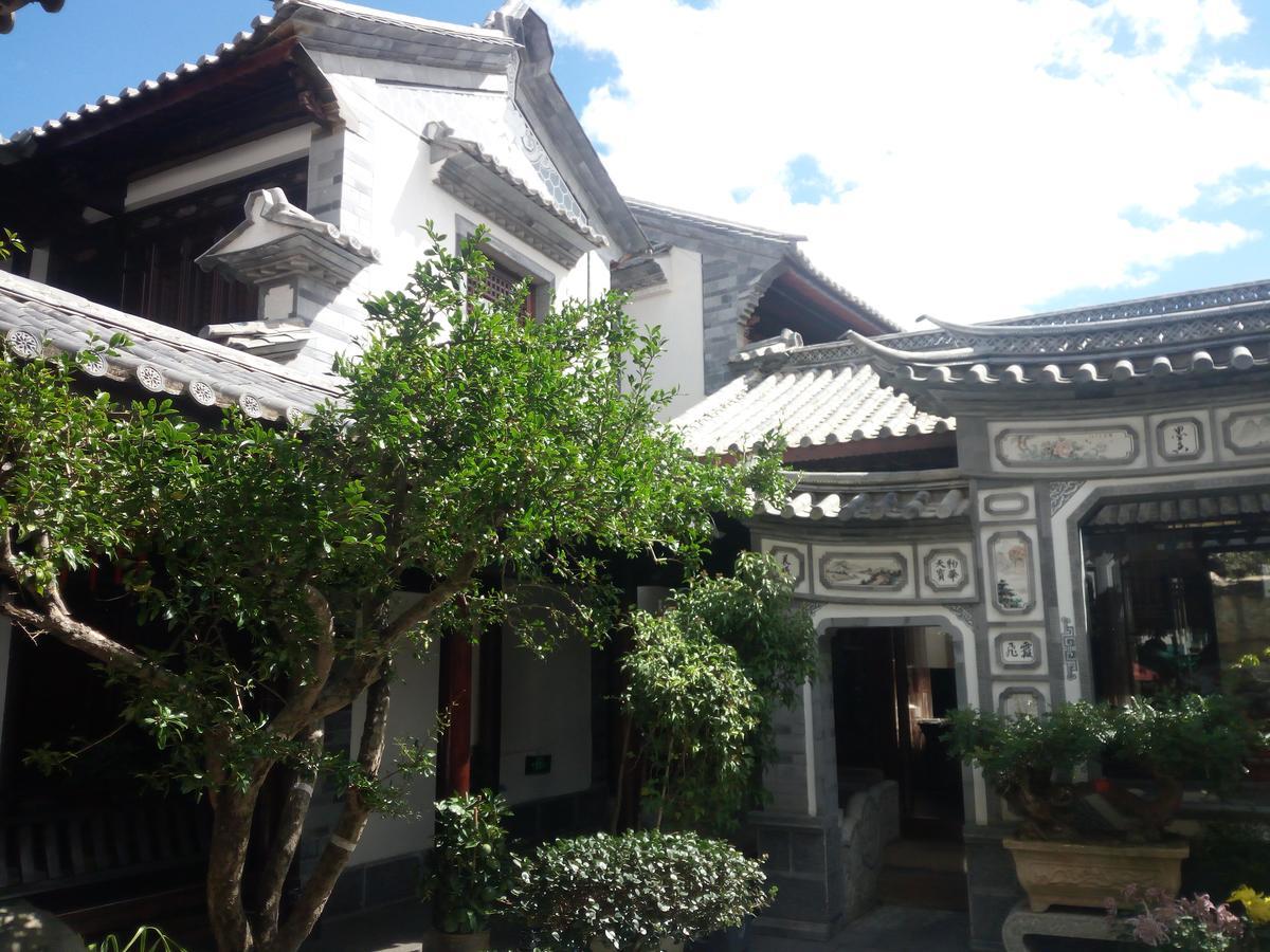 Shaxi Aoding Courtyard Bed & Breakfast Jianchuan Bagian luar foto