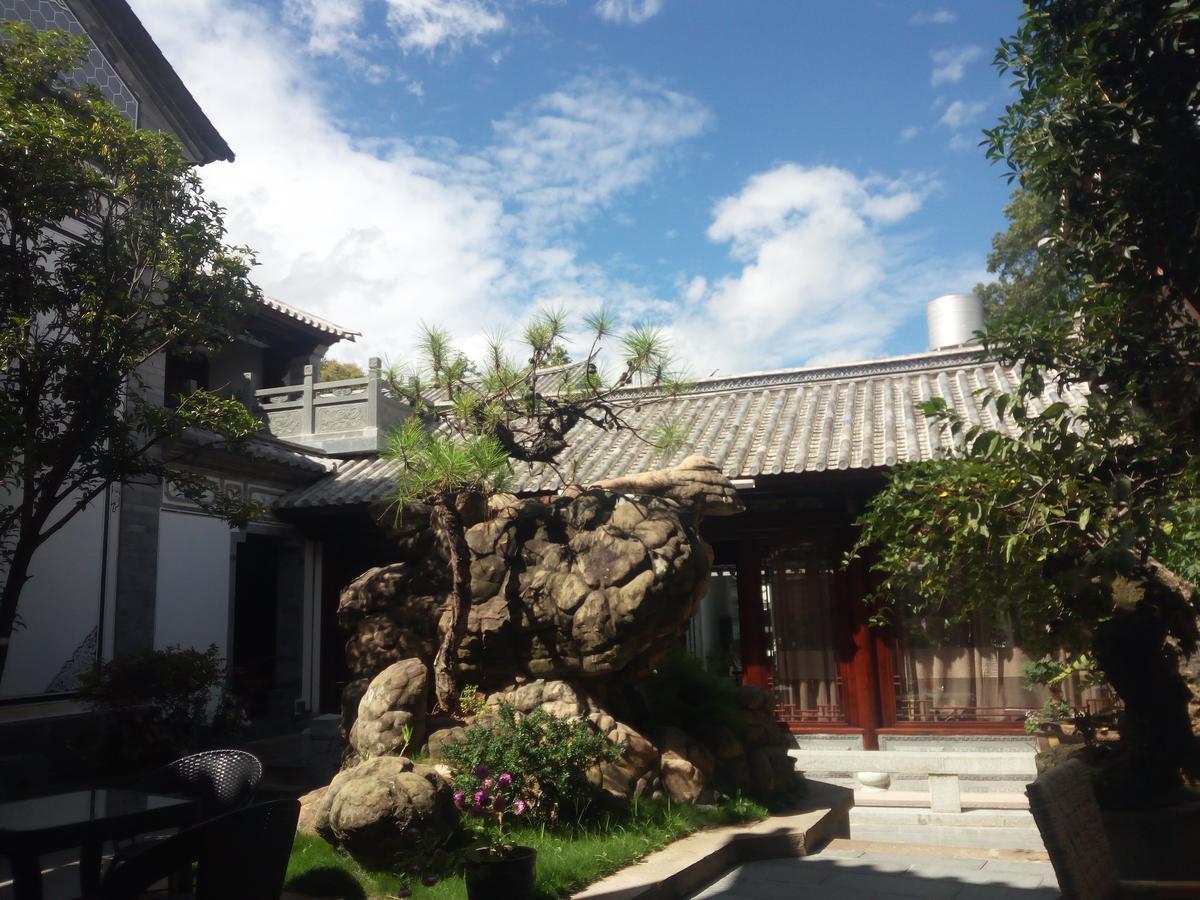 Shaxi Aoding Courtyard Bed & Breakfast Jianchuan Bagian luar foto