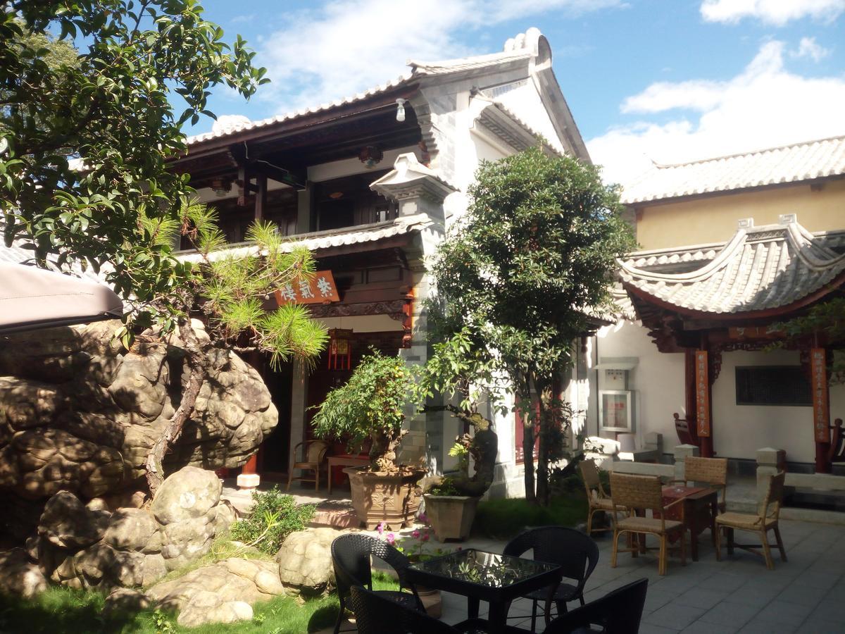 Shaxi Aoding Courtyard Bed & Breakfast Jianchuan Bagian luar foto